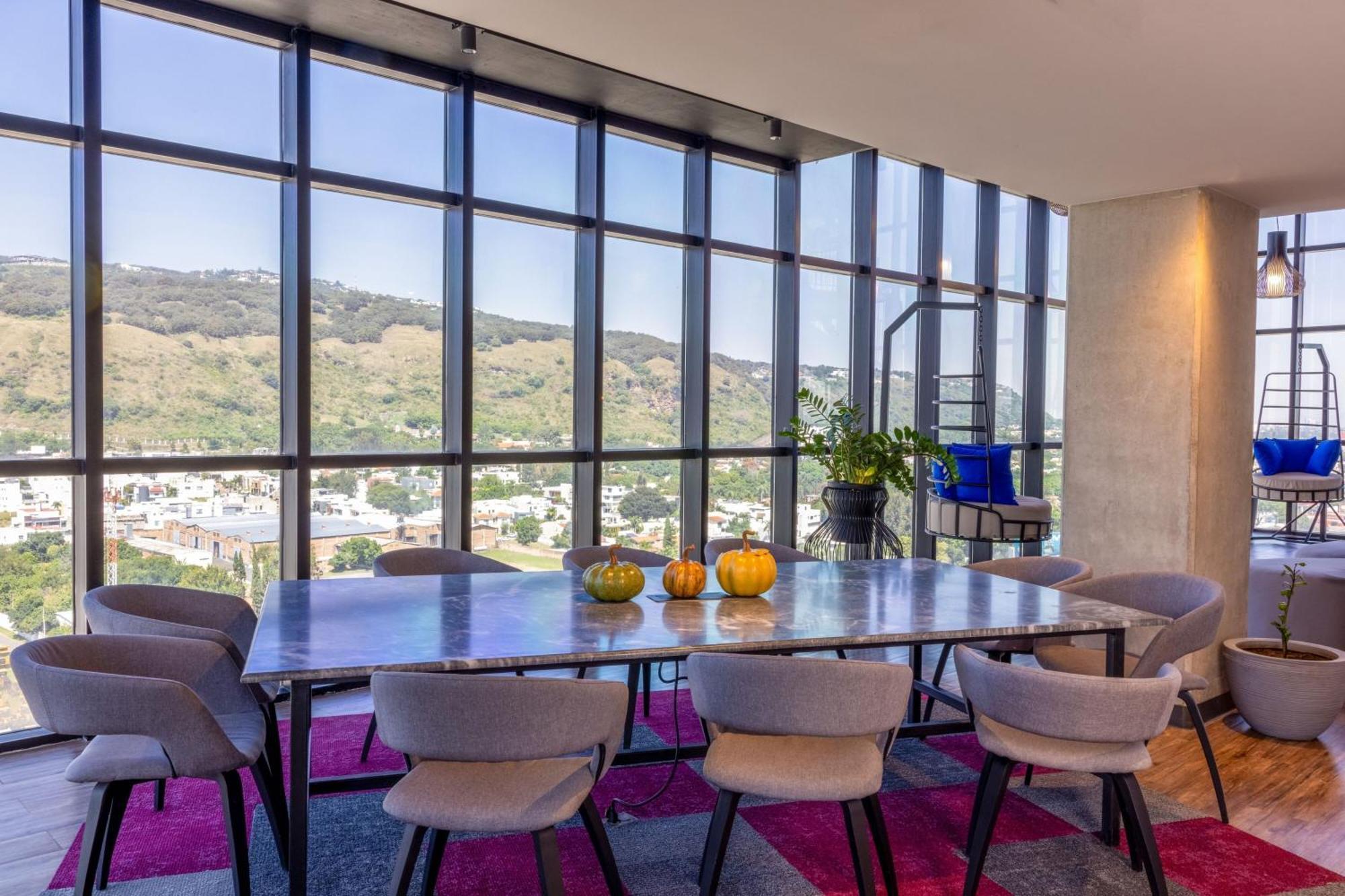 Aloft Guadalajara Sur Hotel Santa Anita  Luaran gambar