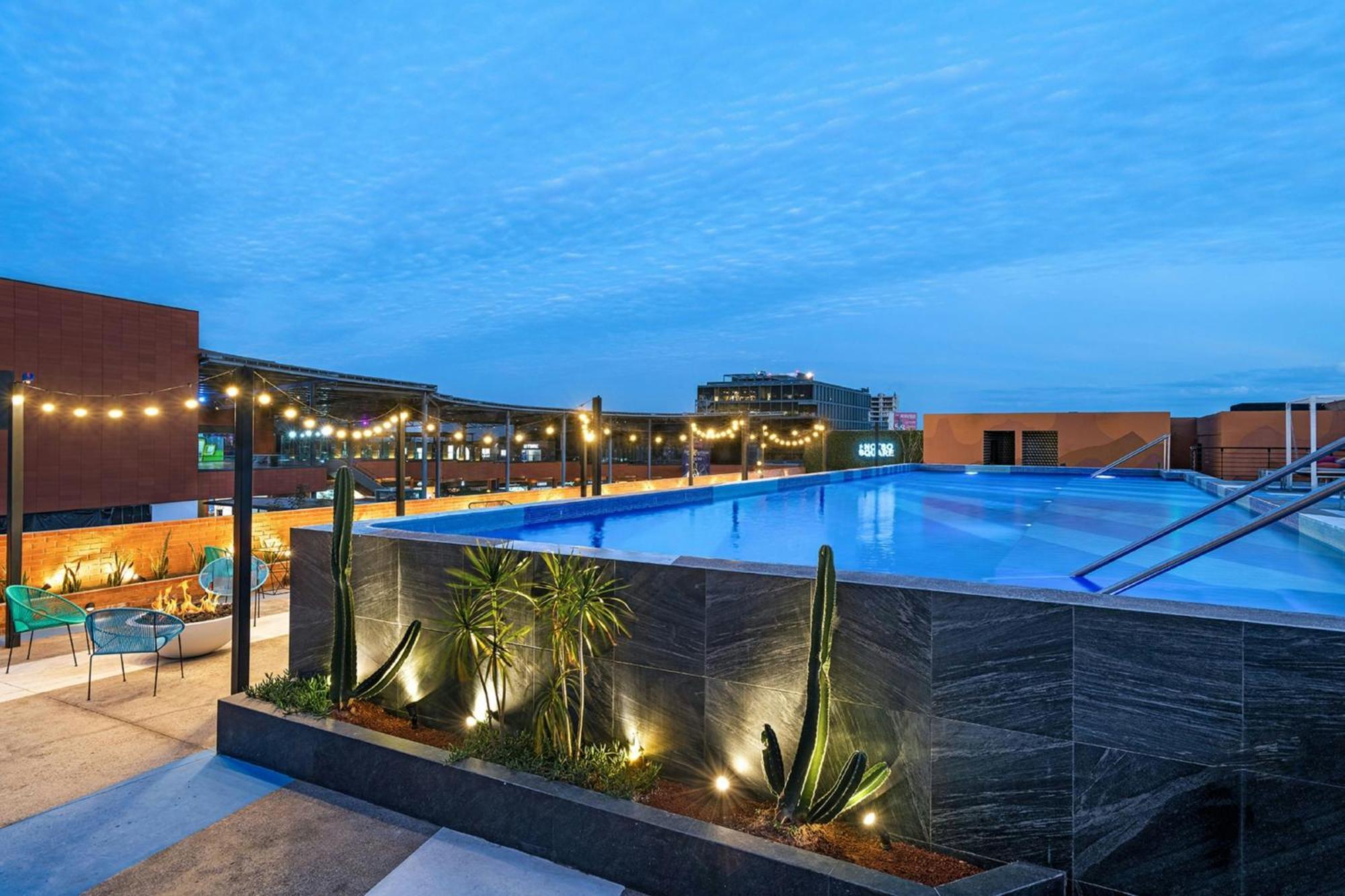 Aloft Guadalajara Sur Hotel Santa Anita  Luaran gambar